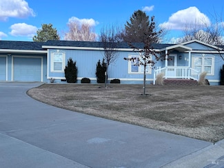 910 Moonglo Rd Unit 88, Buhl, ID 83316