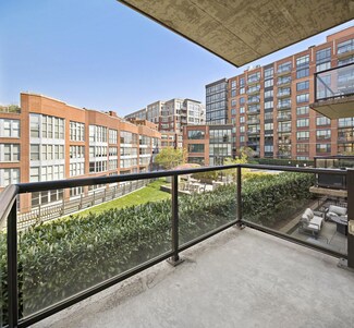 1100 Maxwell Ln Unit 520, Hoboken, NJ 07030