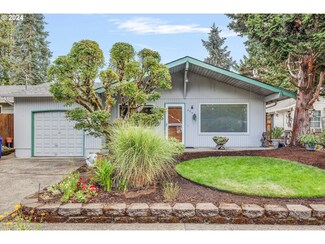 235 W Fairfield St, Gladstone, OR 97027