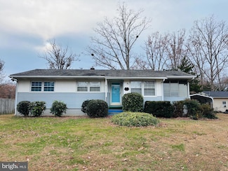 41 Pendleton Rd, Fredericksburg, VA 22405