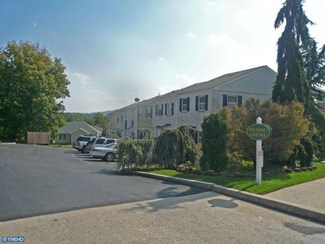 20 Nassau Ct, Reading, PA 19607