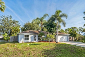 1062 Blossom Dr, Sebastian, FL 32958