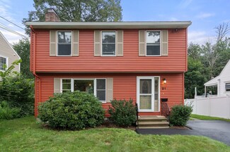 21 Summit Ave, Waltham, MA 02453