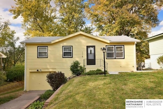 1606 Garden Ave, Bellevue, NE 68005