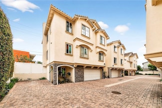 24005 Los Codona Ave, Torrance, CA 90505