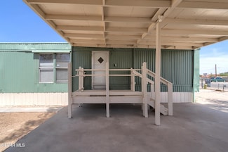 305 Celaya Way, El Paso, TX 79927