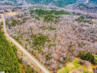 1 Ekom Beach Rd, Laurens, SC 29360