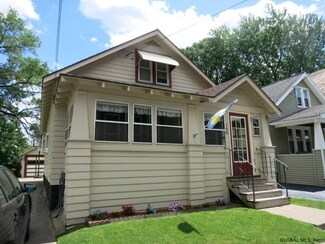 108 N Toll St, Schenectady, NY 12302