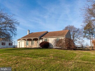 3075 Strasburg Rd, Coatesville, PA 19320