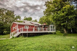 426 N Ritter Rd, Junction City, KS 66441