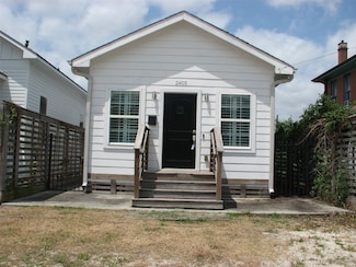 2405 Keene St, Houston, TX 77009
