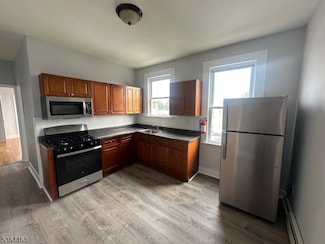159 21st St Unit 3, Irvington, NJ 07111