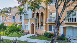 17710 NW 73rd Ave Unit 20120, Hialeah, FL 33015