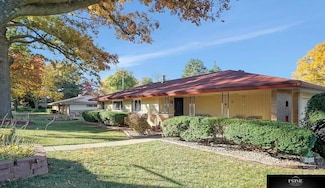 1401 S 58th St, Lincoln, NE 68506