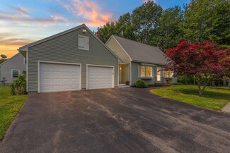 123 Boysenberry Dr, South Portland, ME 04106