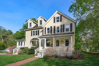 7 Matthew Ct, Natick, MA 01760