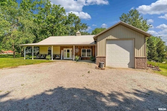 540 Kendall Ln, Marion, IL 62959