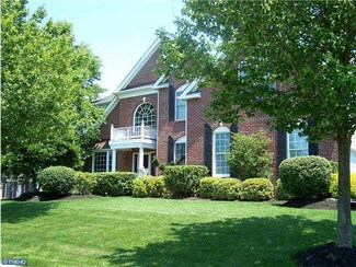 2807 Nighthawk Cir, Norristown, PA 19403