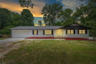 911 Kelton Place, High Point, NC 27265