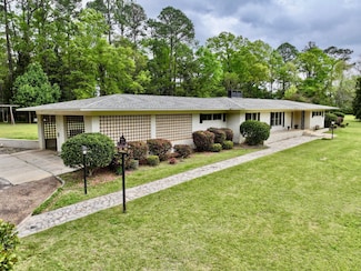 200 W Cleveland St, Jackson, AL 36545