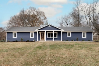 410 Sylvan Cir, Bowling Green, KY 42101