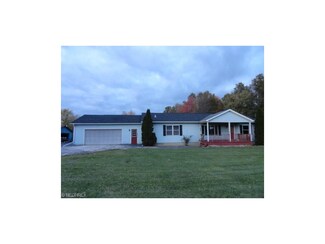 1532 Carson, Lordstown, OH 44481