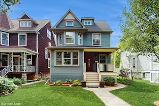 119 S Ridgeland Ave, Oak Park, IL 60302