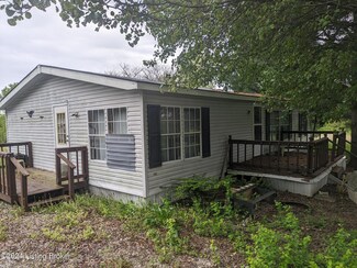 1020 S Wooded Fields Rd, Hardinsburg, IN 47125