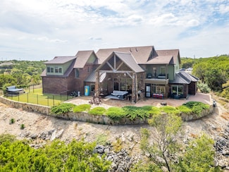 8225 Scotscraig Ct, Cleburne, TX 76033