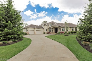 3250 Old Brainard Rd, Pepper Pike, OH 44124