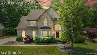 3788 High Grove Way Unit 47, Lake Orion, MI 48360