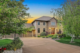 828 Saddlewood Ct, West Salem, WI 54669