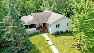 10255 230th St, Milaca, MN 56353