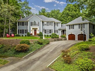 5 Greenbough Ln, Wellesley, MA 02482