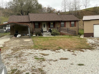 28 Campbell Cemetery Rd, Argillite, KY 41121