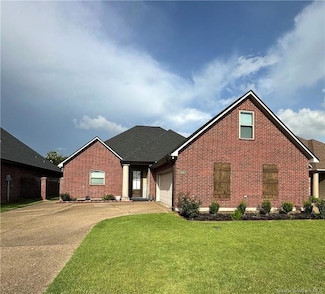 1016 Jacques Dr, Sulphur, LA 70663