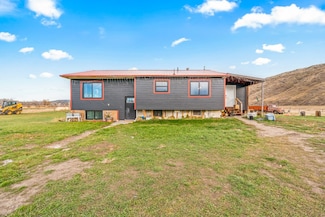 74 Hwy 10 E, Reed Point, MT 59069