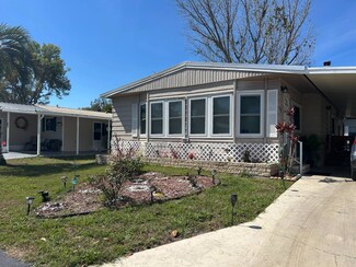 4903 Sandpiper Ln, Zephyrhills, FL 33541