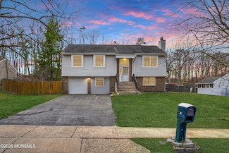 86 Buckingham Dr, Jackson, NJ 08527