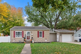 1203 Spence St, Green Bay, WI 54304