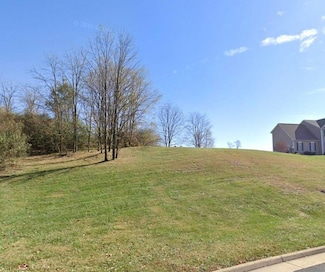 105 Compass Dr, Waynesboro, VA 22980
