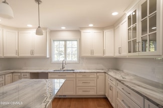 102 Victoria Ln, Lewisburg, PA 17837