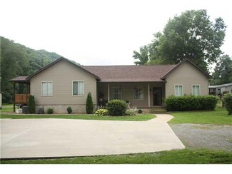 104 Dunkard Ave, Mount Morris, PA 15349