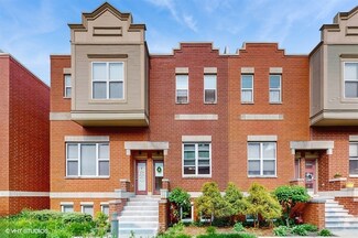 3649 W Cornelia Ave Unit C, Chicago, IL 60618
