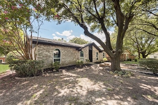 4305 Thicket Dr, Garland, TX 75043