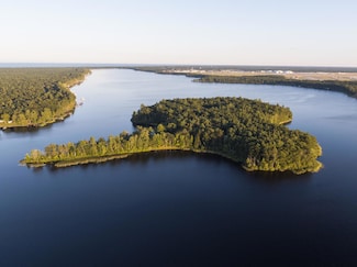 7020 Loud Dr, Oscoda, MI 48750