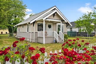 7436 Tacoma Ave S, Tacoma, WA 98408