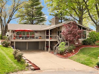 18 Dinan Ct, Lake Saint Louis, MO 63367