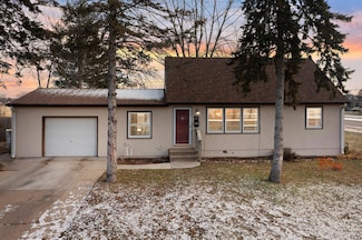 6980 Cloman Ave, Inver Grove Heights, MN 55076