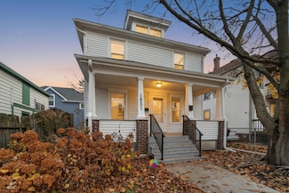 1831 Superior St, Racine, WI 53402